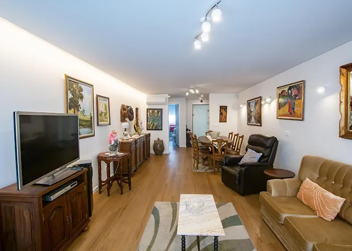 Coliseu شقة Ponta Delgada