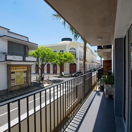 Coliseu Apartment *